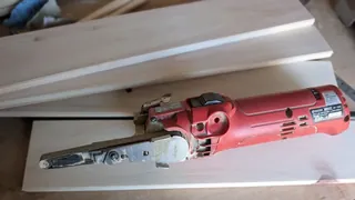 筆者が実際に使っている京セラ ベルトサンダ BY-1031